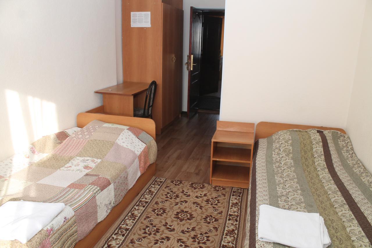 Semey Hotel Екстер'єр фото